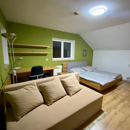 Holiday home Pod Buchlovem - Wellness & Sport *