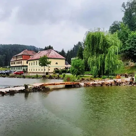 Pod Buchlovem - Wellness & Sport *