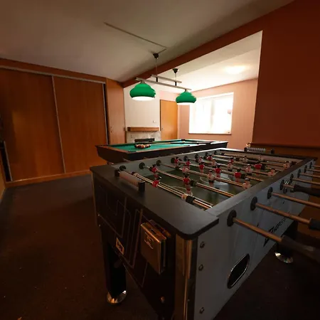 Дом отдыха Pod Buchlovem - Wellness & Sport