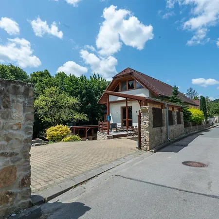 Pod Buchlovem - Wellness & Sport *